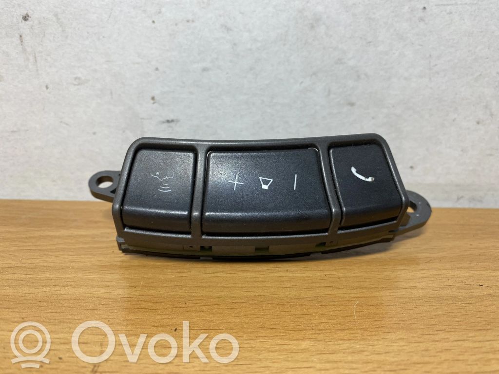 BMW 7 E65 E66 Stūres pogas / slēdži 