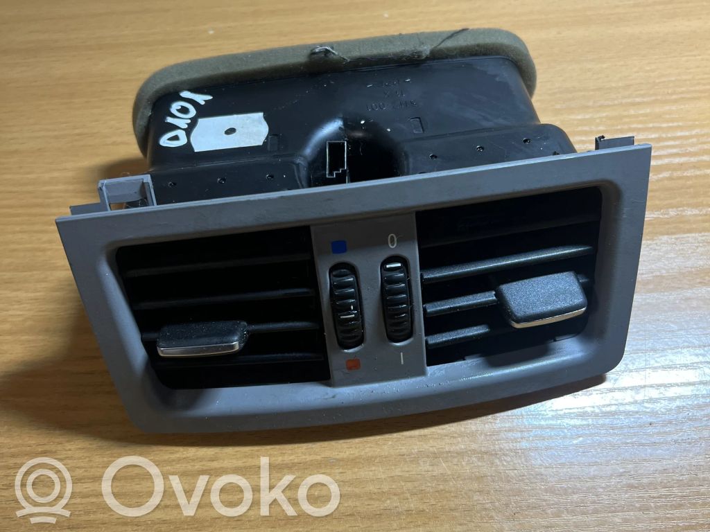 BMW 3 E90 E91 Oro grotelės gale 