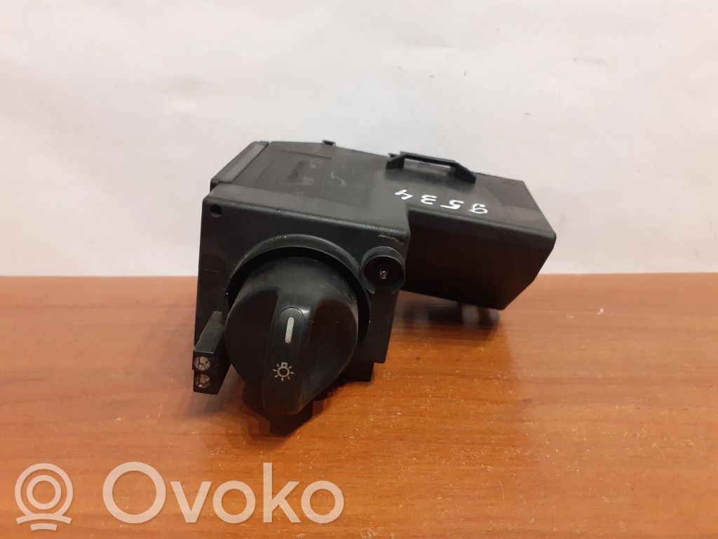 Mercedes-Benz E W210 Light switch 