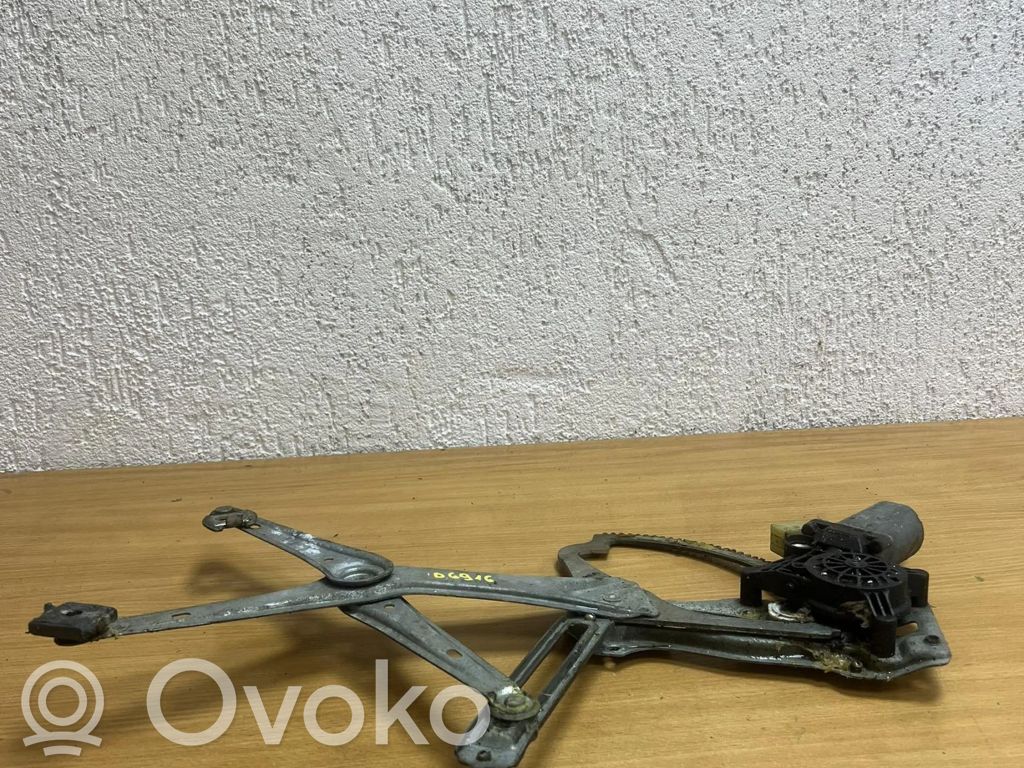 Elektryczny podnośnik szyby drzwi tylnych   119152,D6916