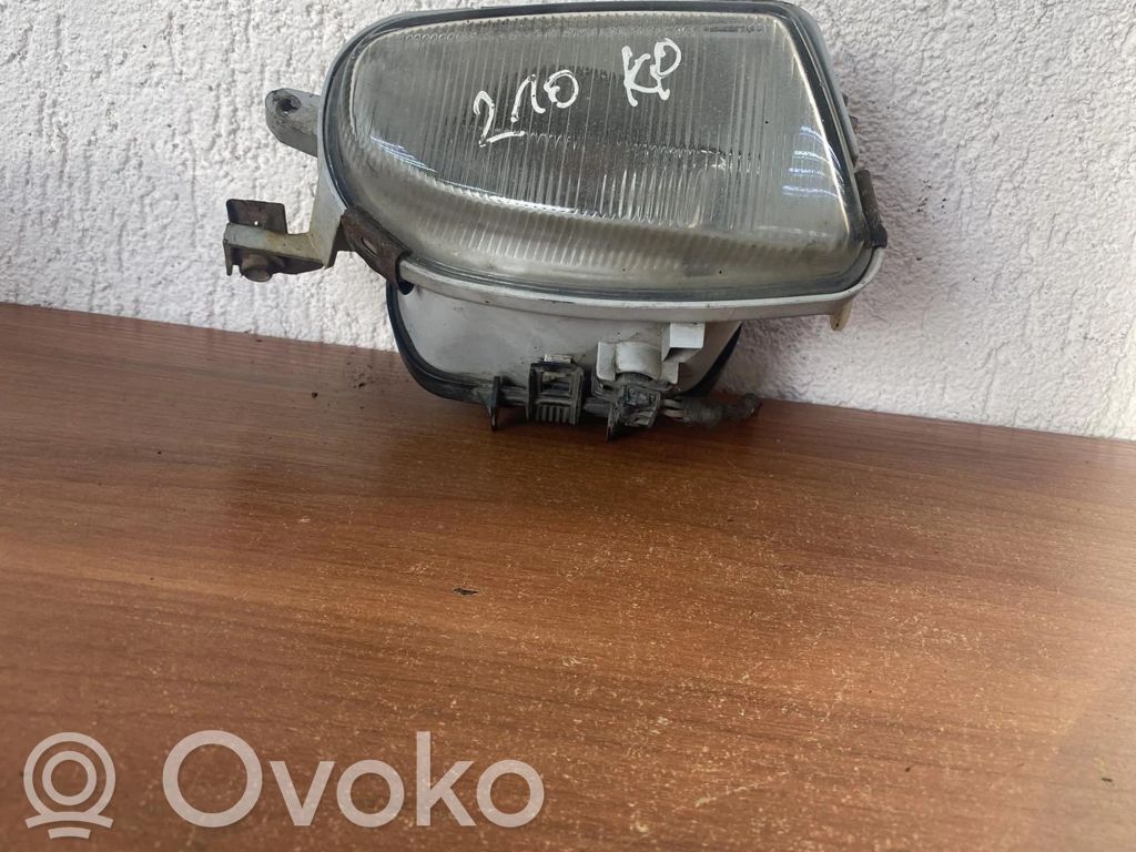 Mercedes-Benz E W210 Priešrūkinis žibintas priekyje 