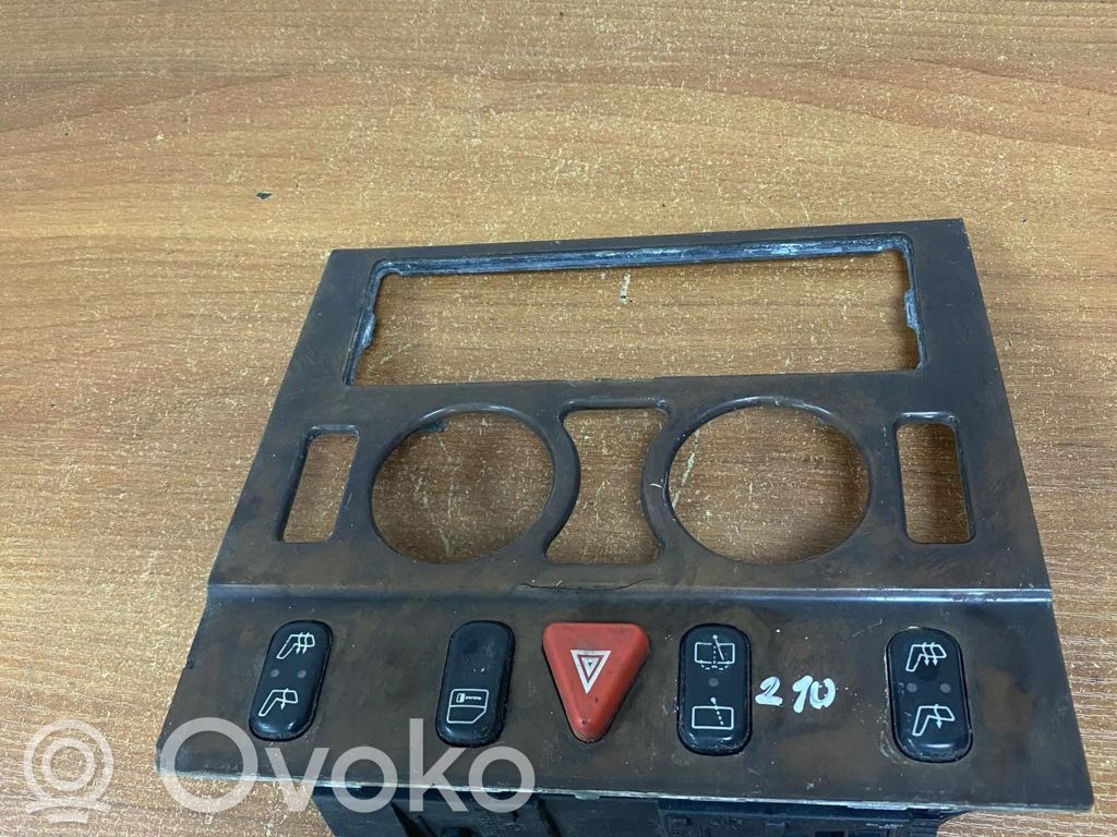 Mercedes-Benz E W210 Other exterior part 