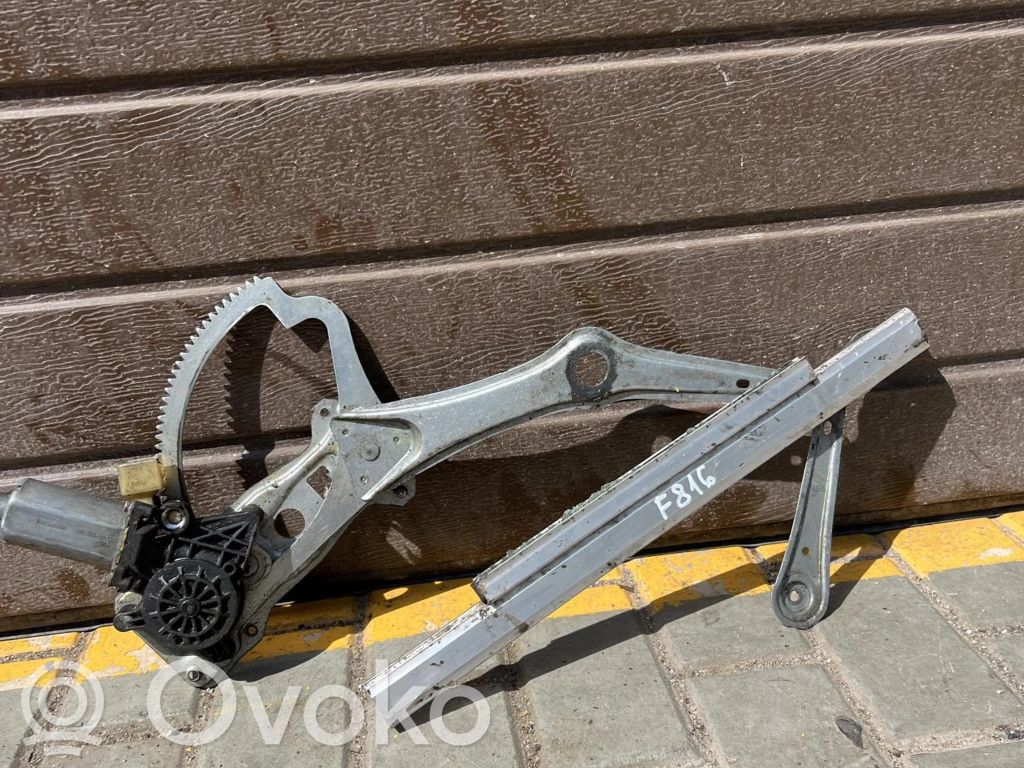 Mercedes-Benz E W210 Front door window regulator with motor 