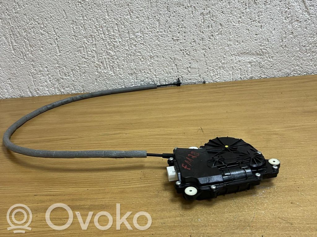 BMW 7 F01 F02 F03 F04 Siłownik elektryczny podnoszenia klapy tylnej / bagażnika 