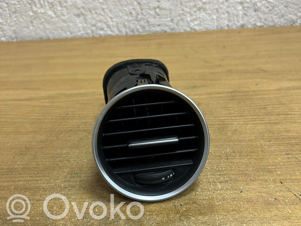 Mercedes-Benz C W204 Alte piese de interior 