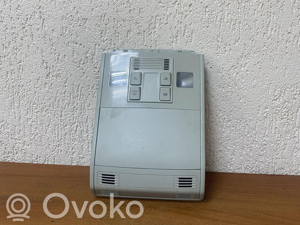Volkswagen PASSAT B8 Lampă scaun față 