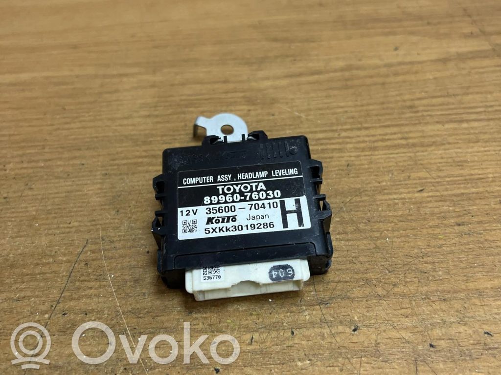 Lexus CT 200H Other devices 
