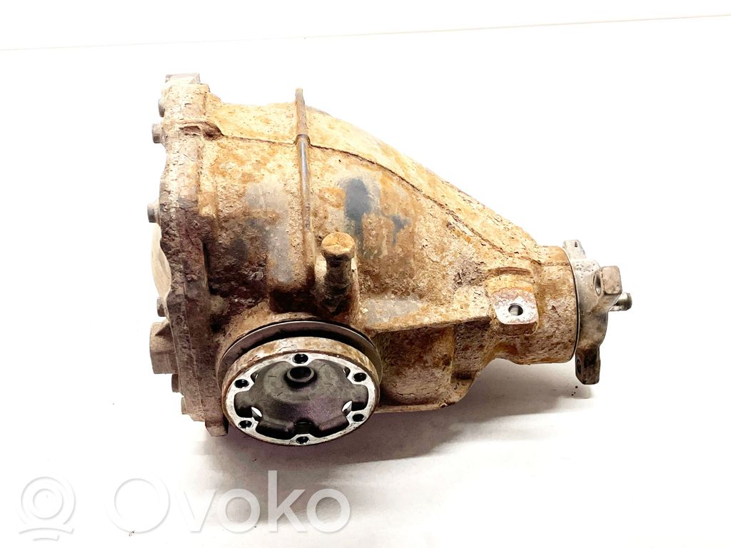 Mercedes-Benz C W203 Tylny mechanizm różnicowy 