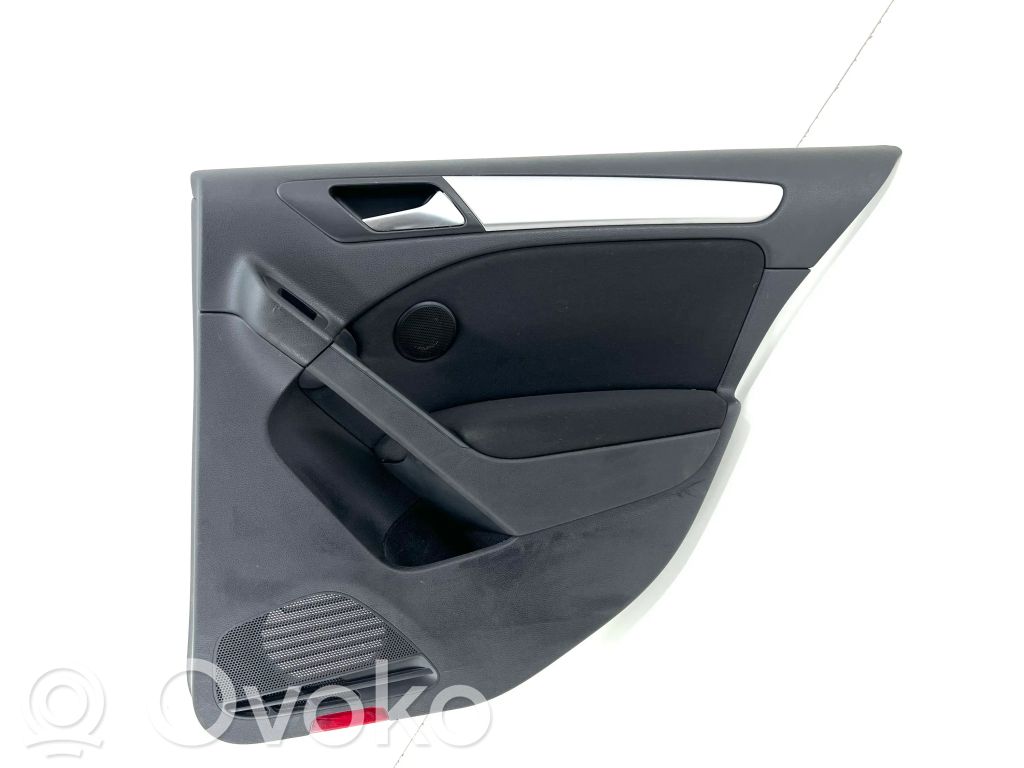 Volkswagen Golf VI Moldura del tarjetero de la puerta trasera 