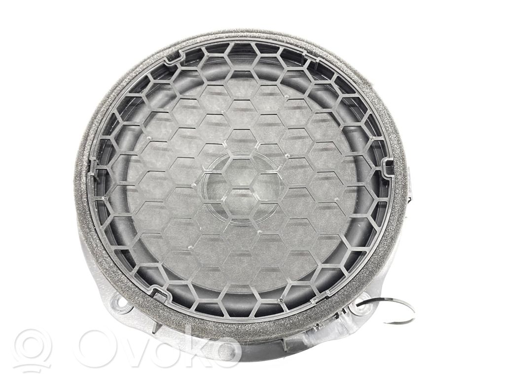 Audi A3 S3 8V Etuoven kaiutin 