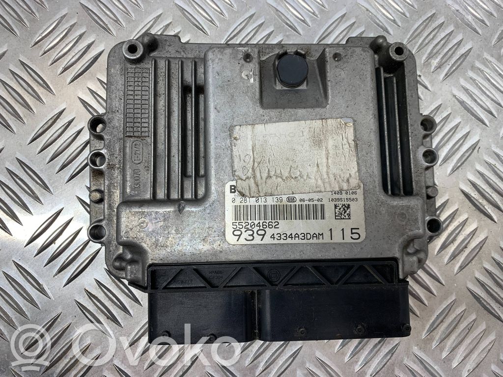 Alfa Romeo 159 Engine control unit/module 