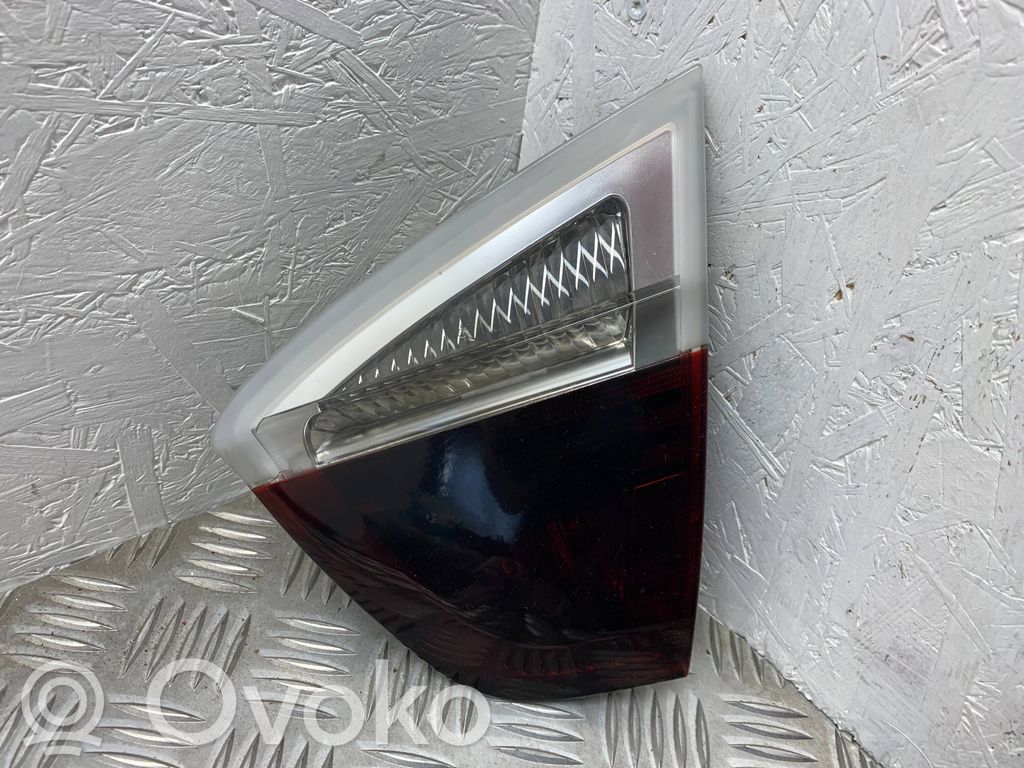 BMW 3 E90 E91 Tailgate rear/tail lights 