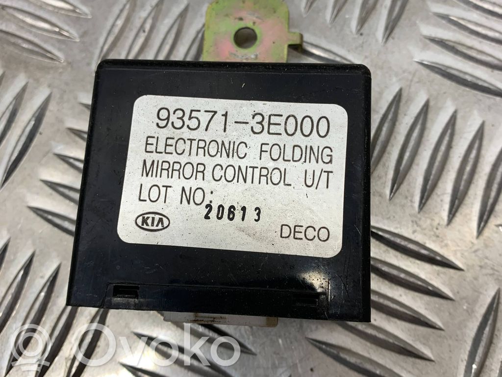 Módulo de control del espejo lateral   935713E000,20613