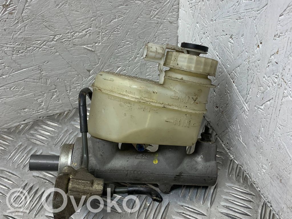 Toyota Avensis T220 Master brake cylinder 