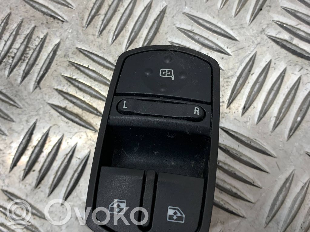 Opel Corsa D Electric window control switch 