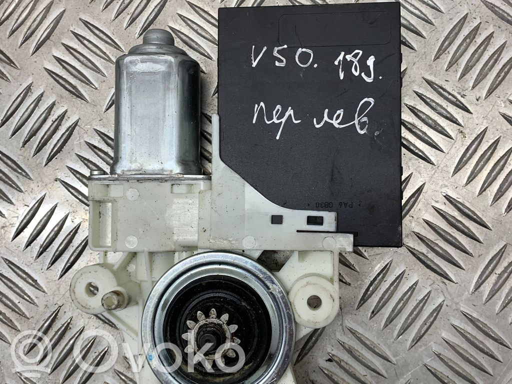 Volvo V50 Front door window regulator motor 