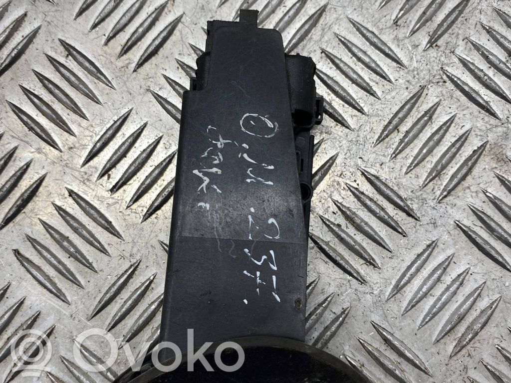 Opel Meriva A Fuel tank cap lock 