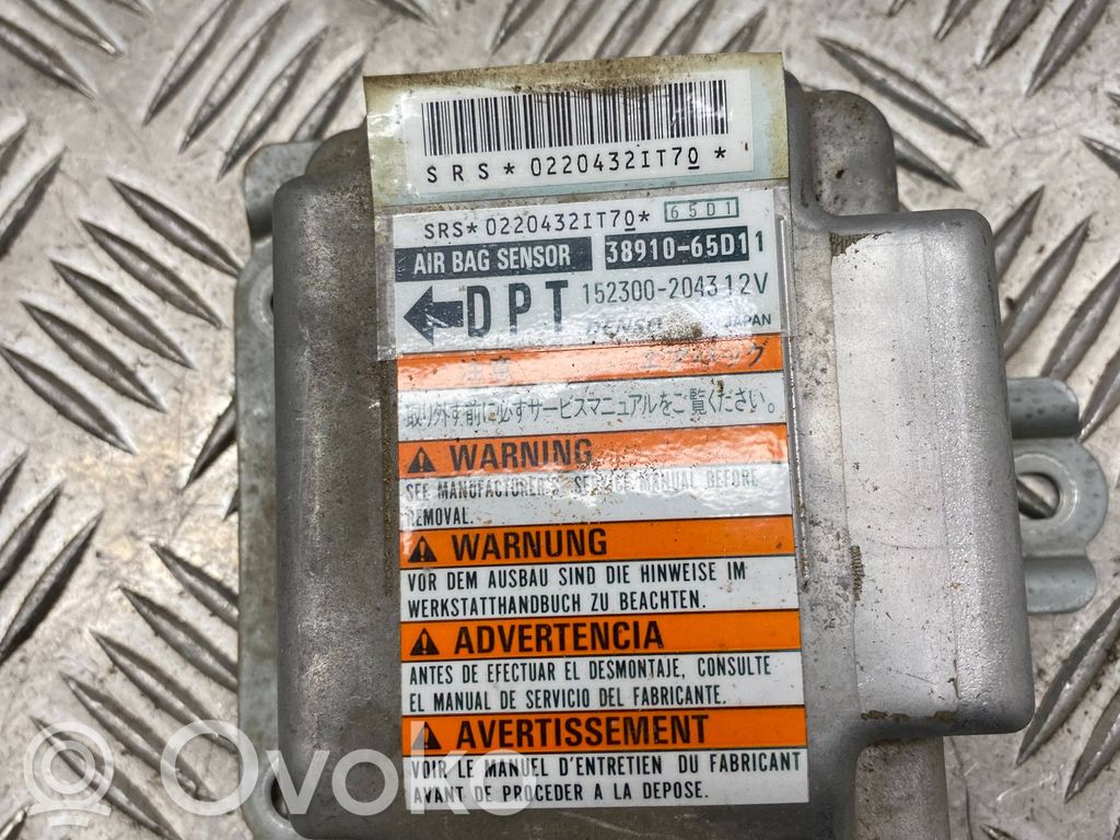 Suzuki Grand Vitara I Airbag control unit/module 