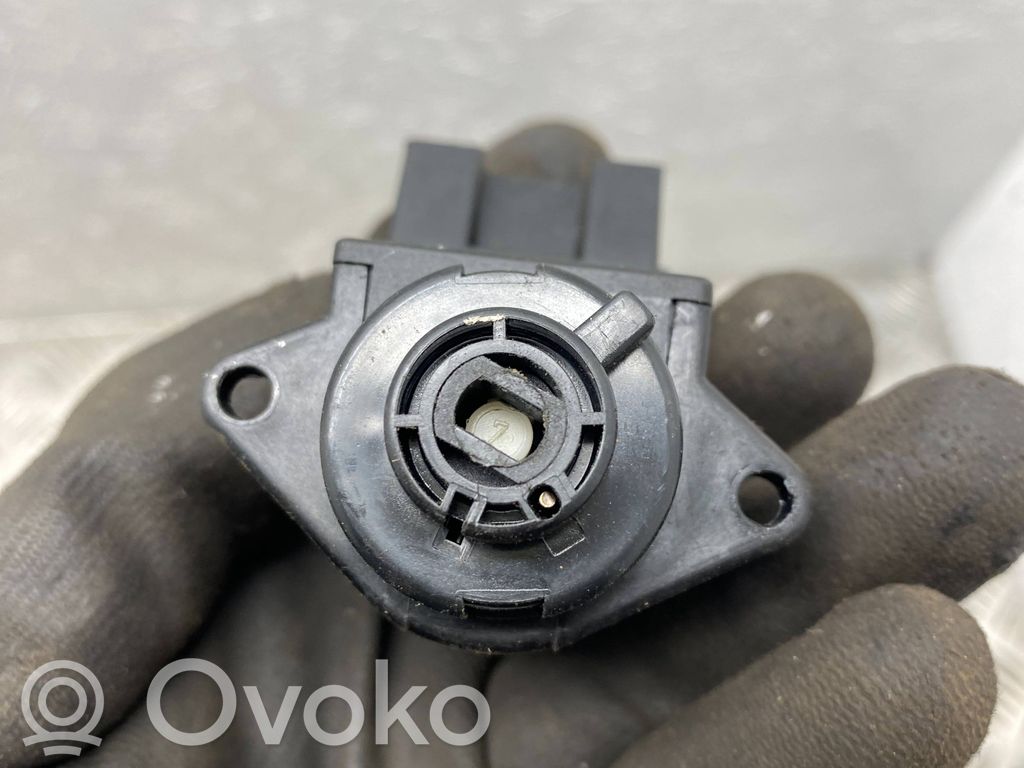 Chrysler LHS Užvedimo spynelės kontaktai 