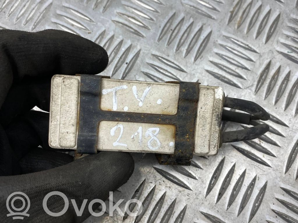 Toyota Yaris Coolant fan relay 