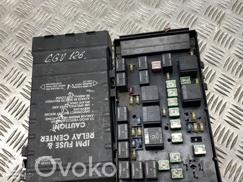 Chrysler Voyager Fuse box set 
