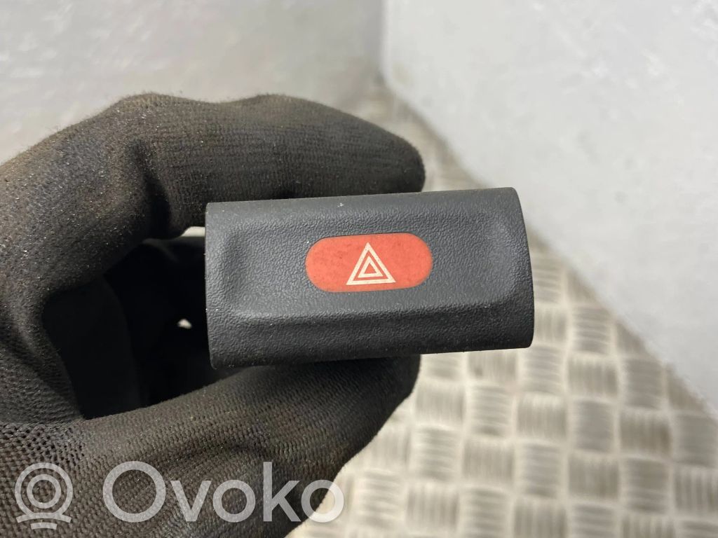 Opel Omega B1 Hazard light switch 