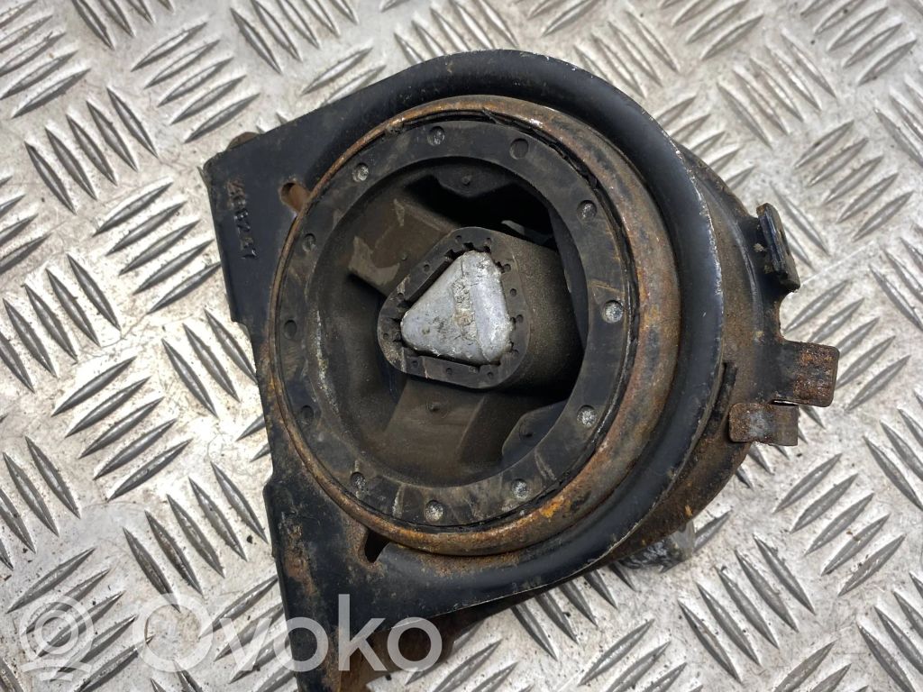 Chrysler Grand Voyager IV Engine mount bracket 