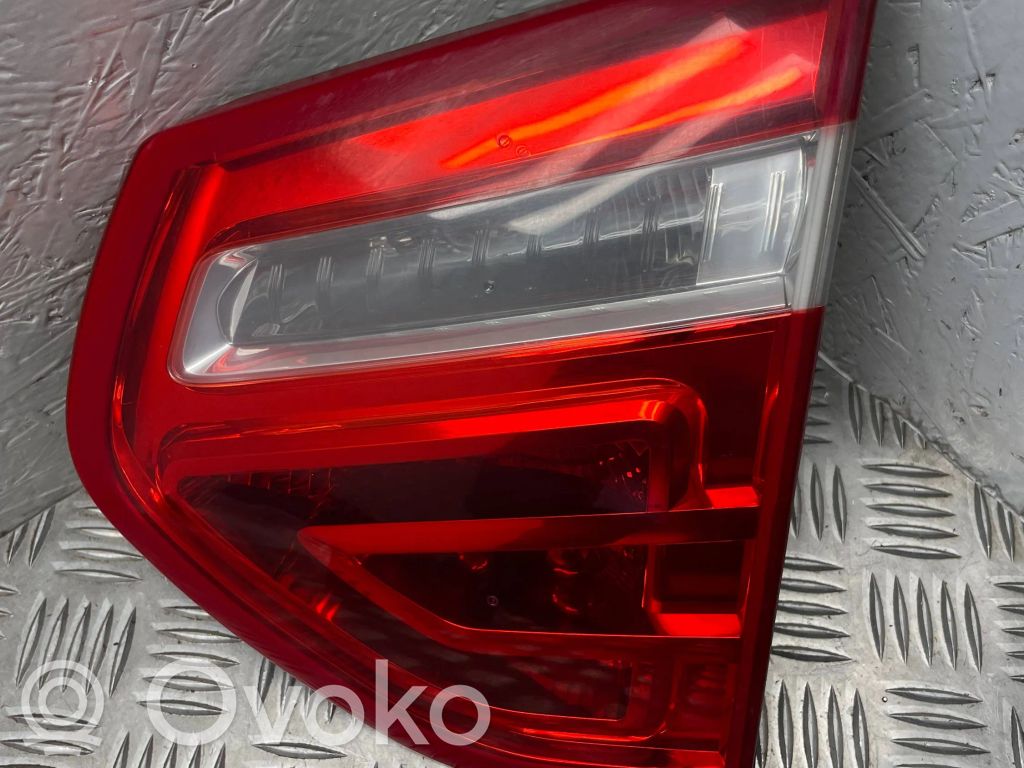 Citroen C4 I Picasso Aizmugurējais lukturis pārsegā 