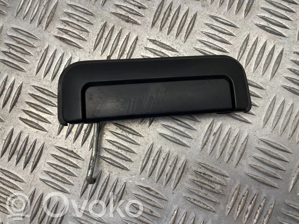 Mitsubishi Pajero Sport I Manecilla externa puerta trasera 