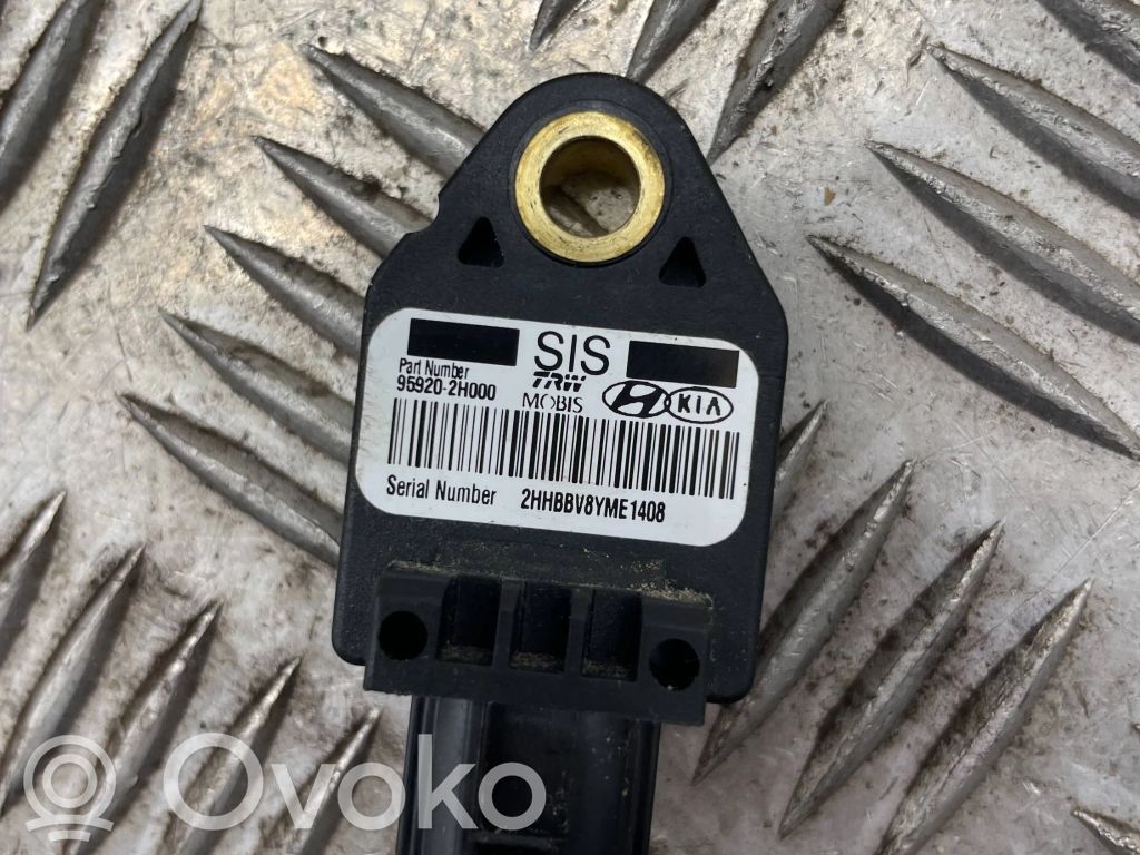 Hyundai i30 Oro pagalvių smūgio daviklis 