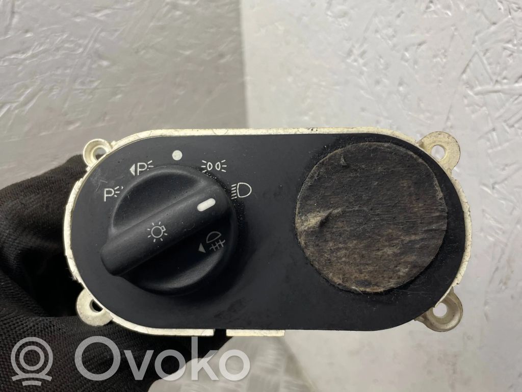 Ford Mondeo MK I Interruptor de luz 