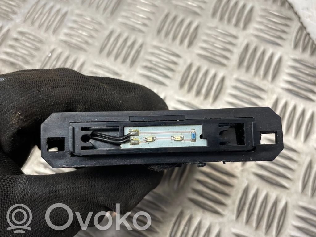 Audi A8 S8 D3 4E Compartimiento/consola central del panel 