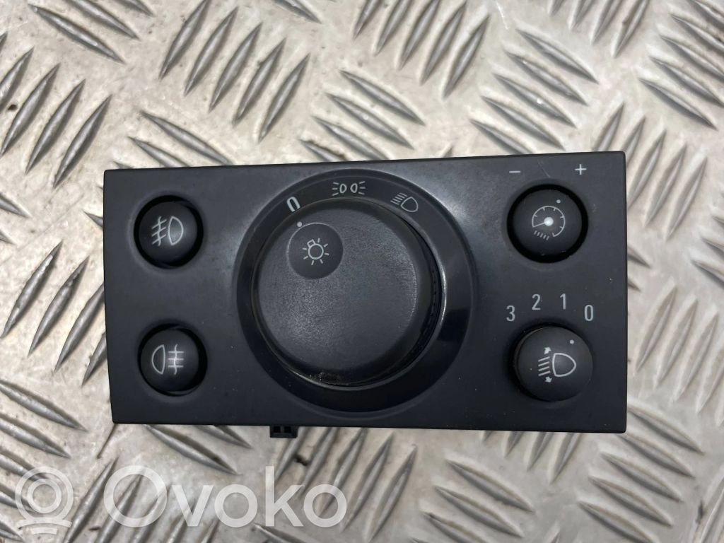Opel Meriva A Light switch 