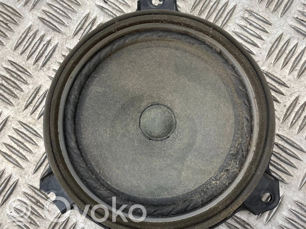 Toyota RAV 4 (XA30) Etuoven kaiutin 