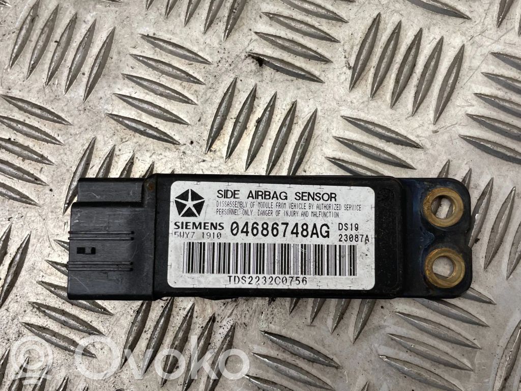 Chrysler Voyager Airbagsensor Crashsensor Drucksensor 