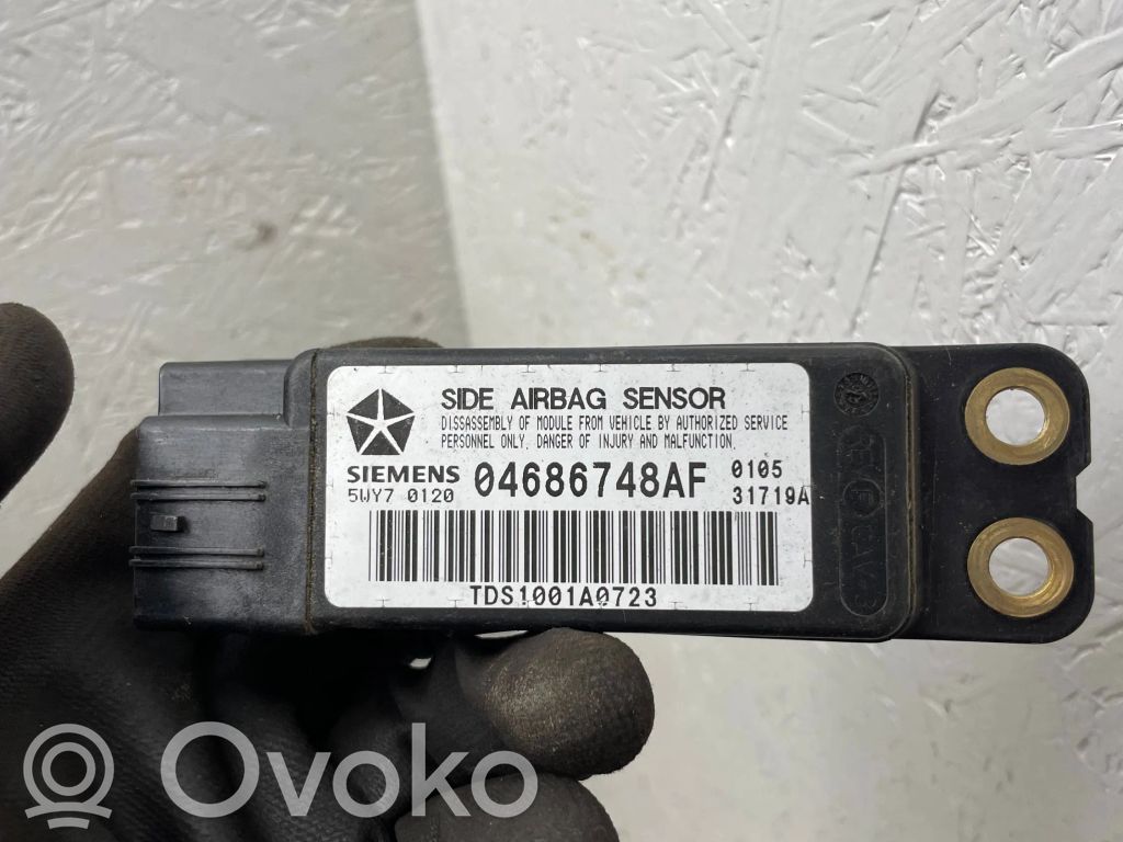 Chrysler Voyager Airbagsensor Crashsensor Drucksensor 