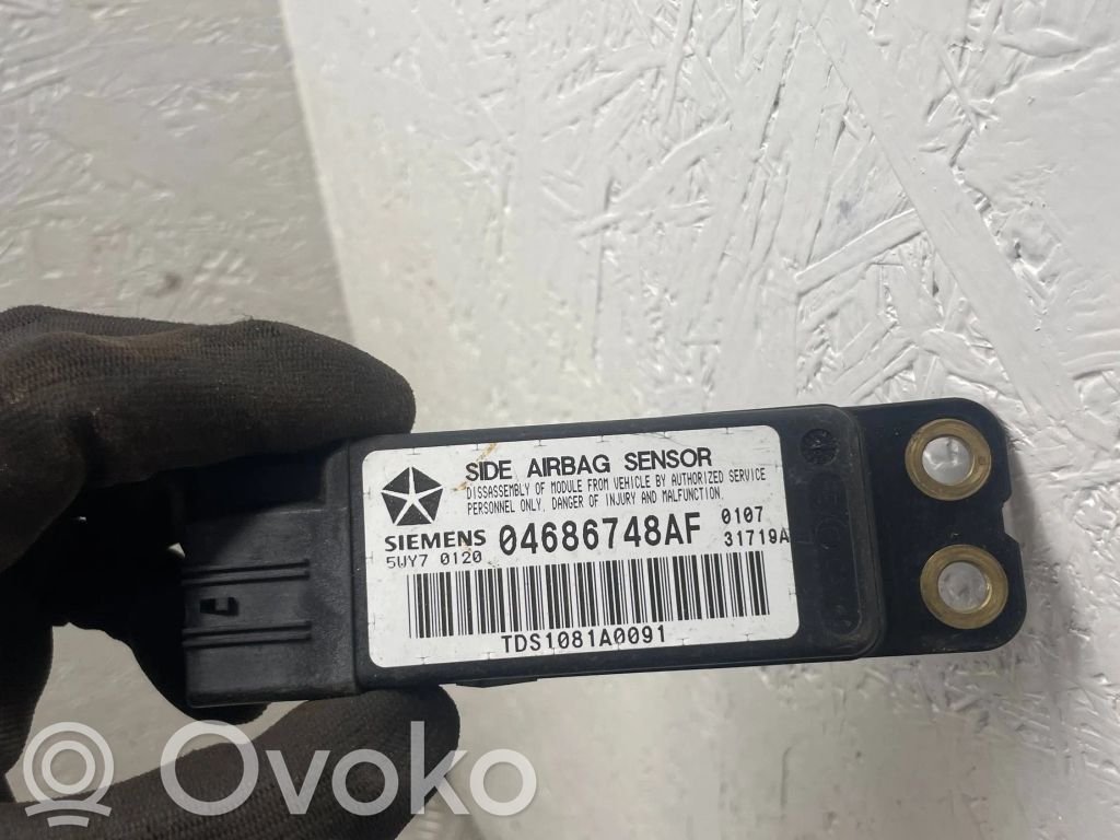 Chrysler Voyager Airbagsensor Crashsensor Drucksensor 