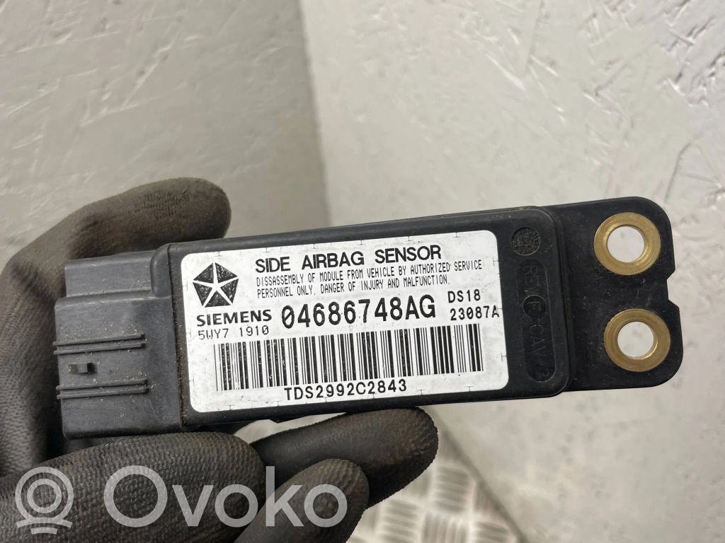 Airbagsensor Crashsensor Drucksensor   04686748AG,5WY71910,TDS2992C2843