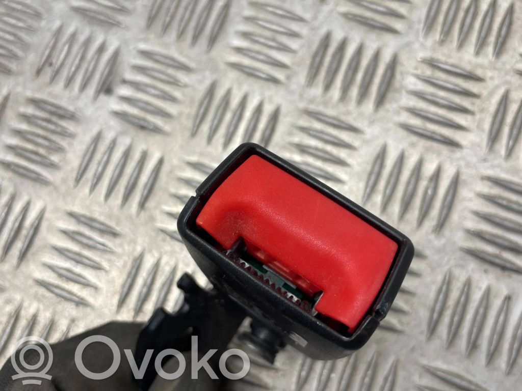 Opel Corsa D Klamra tylnego pasa bezpieczeństwa 
