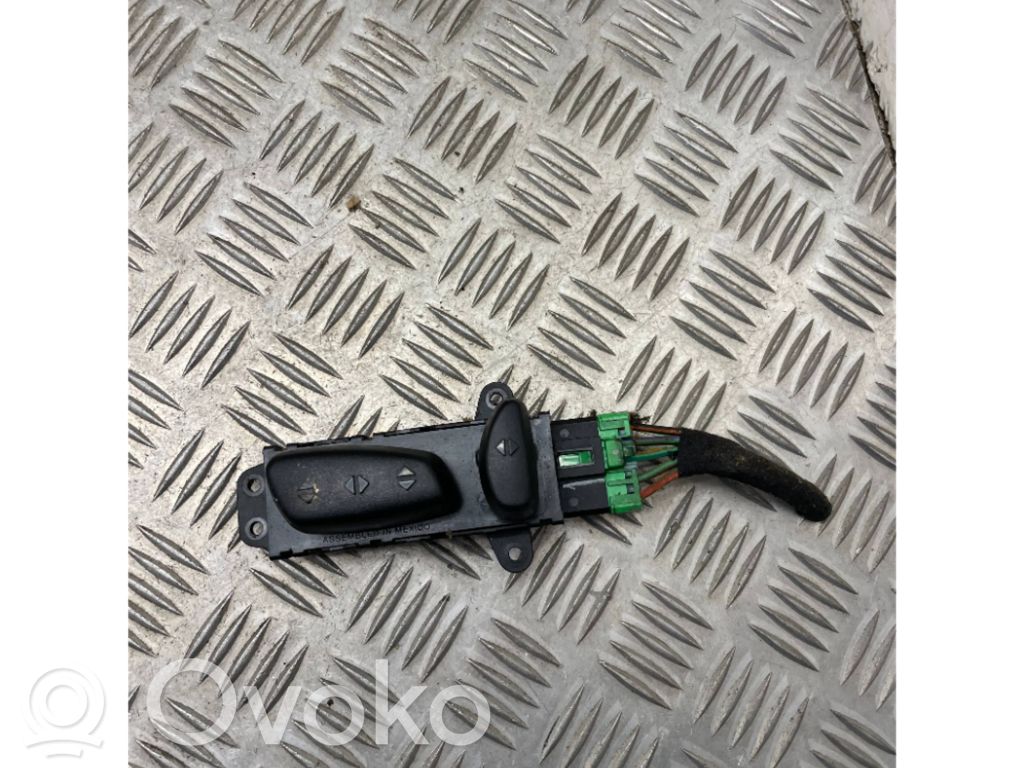 Chrysler Voyager Seat control switch 