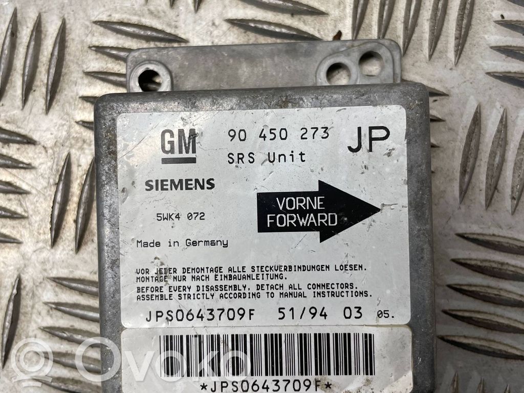 Opel Astra F Airbag control unit/module 