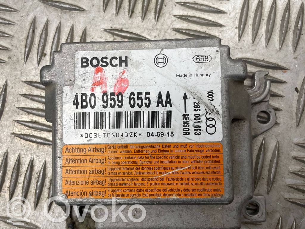 Audi A4 S4 B6 8E 8H Airbag control unit/module 