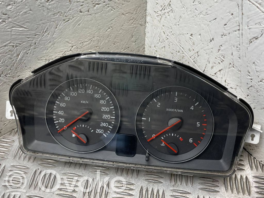 Volvo V50 Speedometer (instrument cluster) 