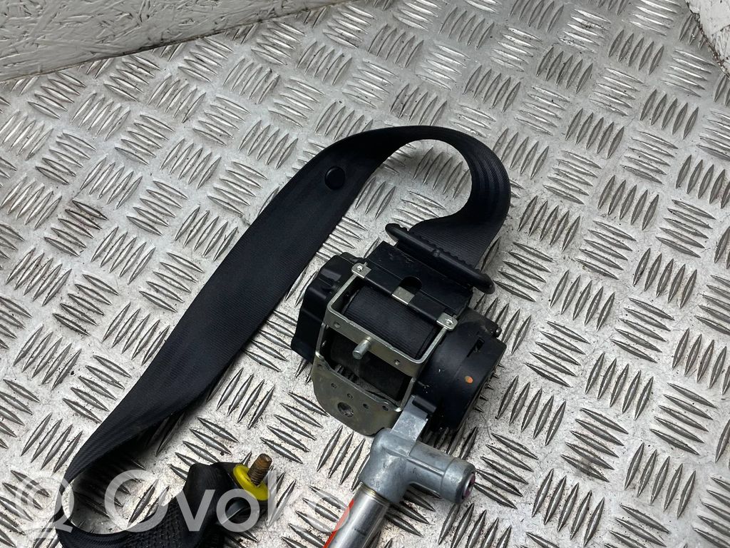 Volvo V50 Cinturón trasero 