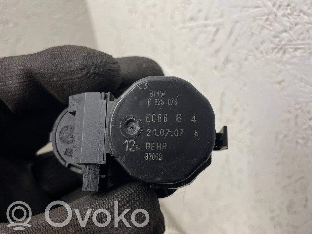 BMW 7 E65 E66 Gaisa vārsta motoriņš 