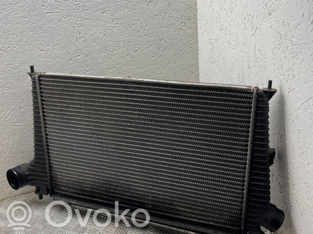 Saab 9-5 Interkūlerio radiatorius 
