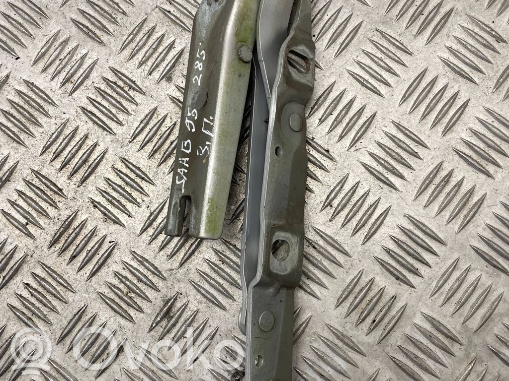 Saab 9-5 Tailgate/trunk/boot hinge 