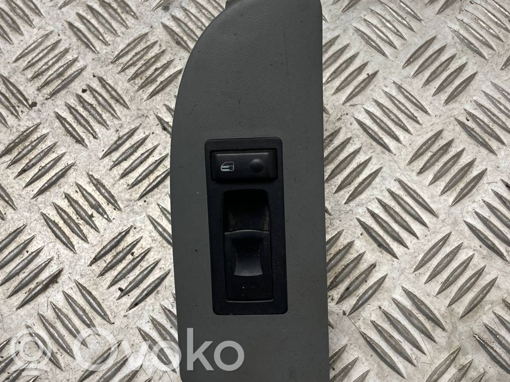 Dodge Durango II Electric window control switch 