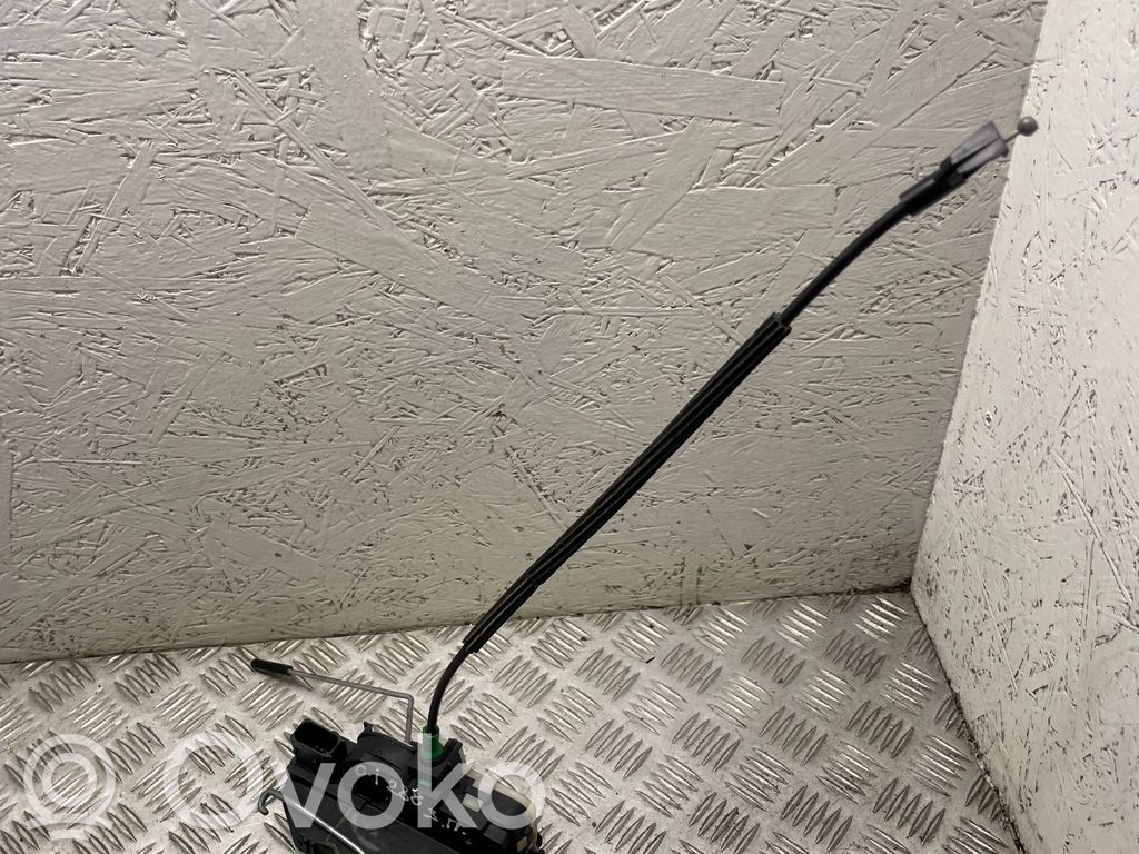 Opel Insignia A Aizmugurē slēdzene 