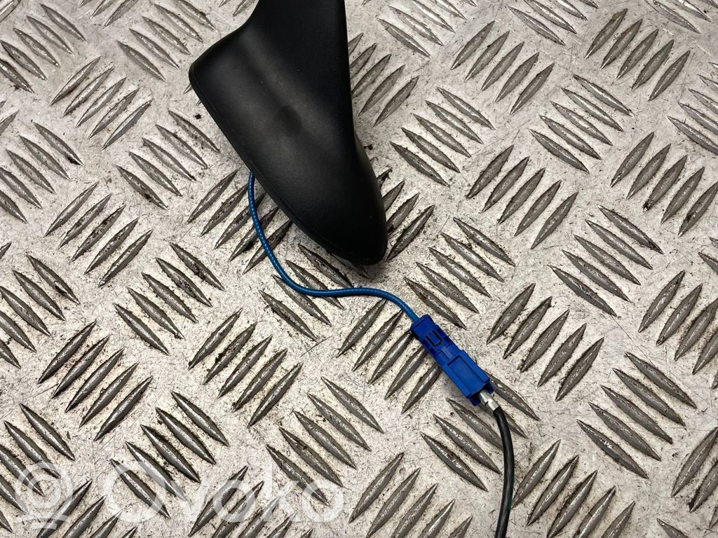Opel Insignia A Antena (GPS antena) 